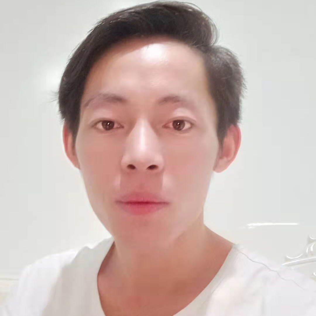 闫瑞强的照片