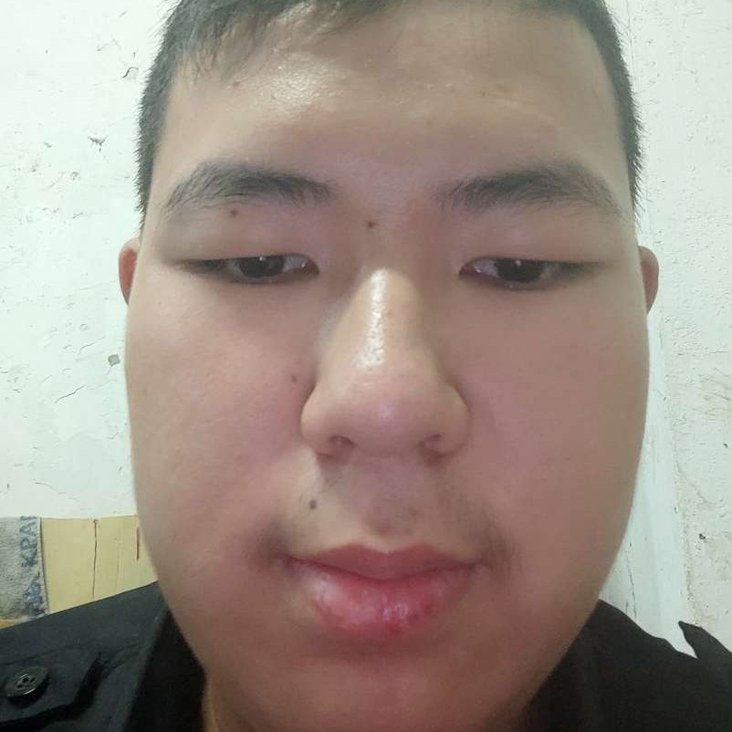 潇洒等于电脑的照片