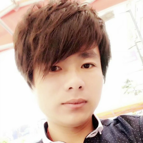 红酒爱恋单薄的照片