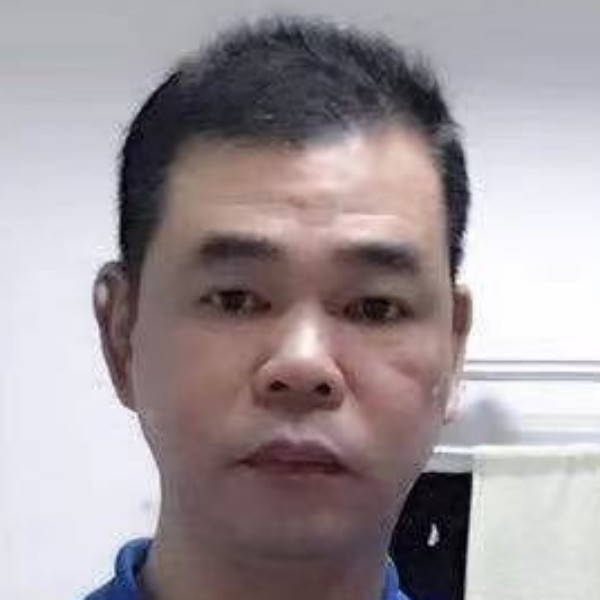 火笑落拓的照片