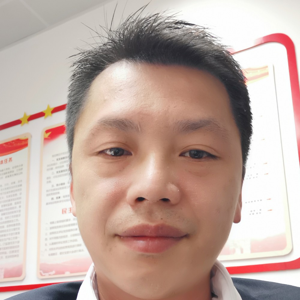 一直长不帅的照片