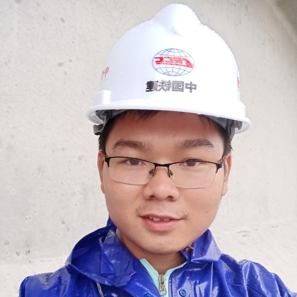 小黑老师的照片