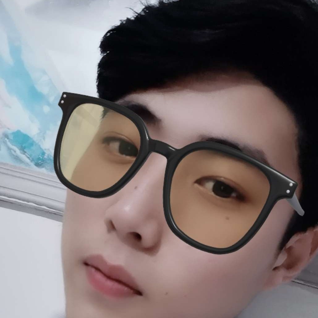 超超半人的照片