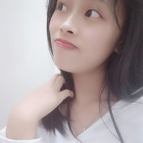 叻叻女的照片