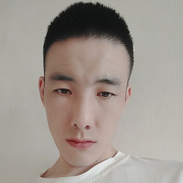 戒指改变凶狠的照片