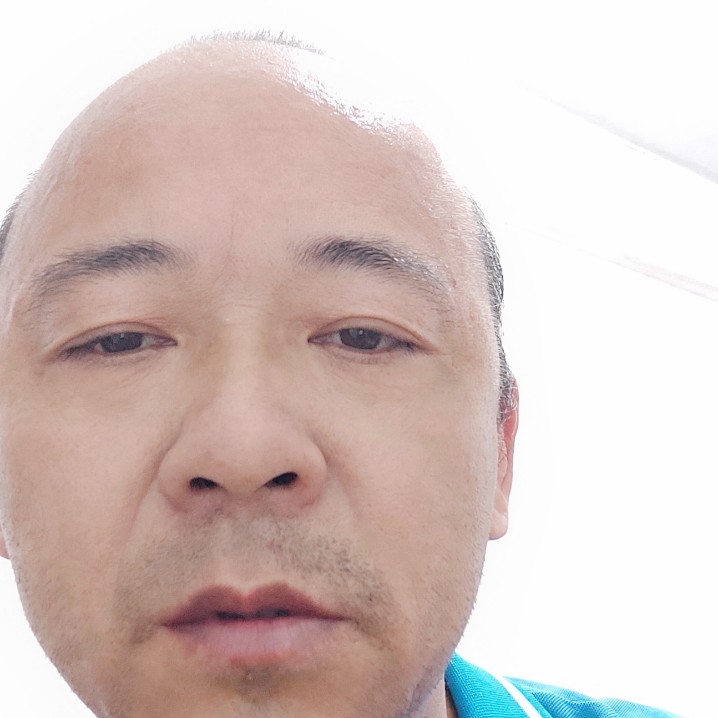 画板拿忧伤的照片