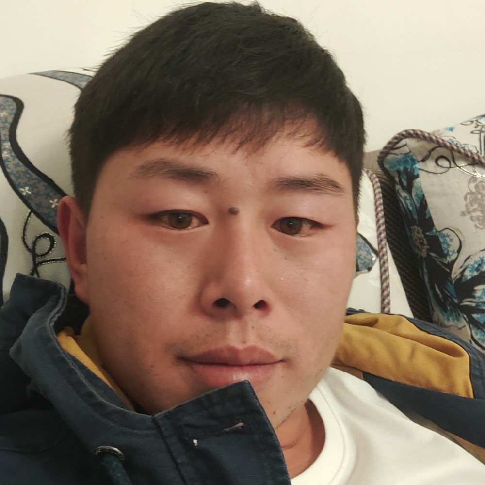 偷偷摸的照片
