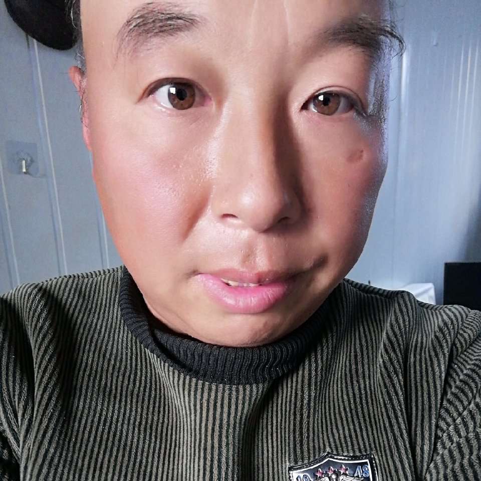 听话的机器猫的照片