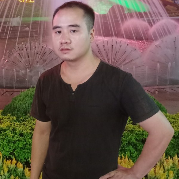 单身求缘以诚交心的照片