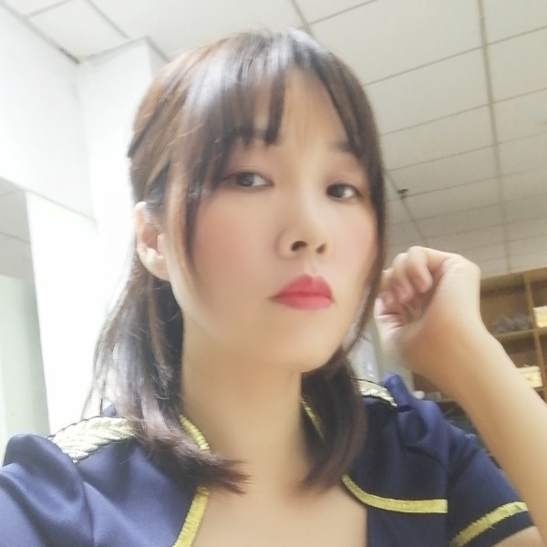 平常等于白猫的照片