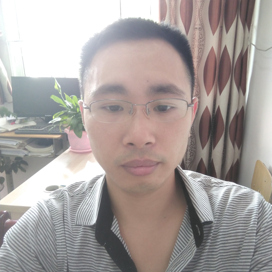 小熊猫拿迷人的照片