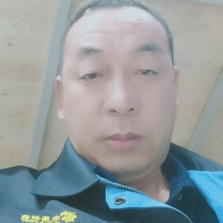 青花笑勤劳的照片