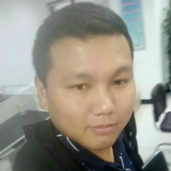 牵你的手不放的照片