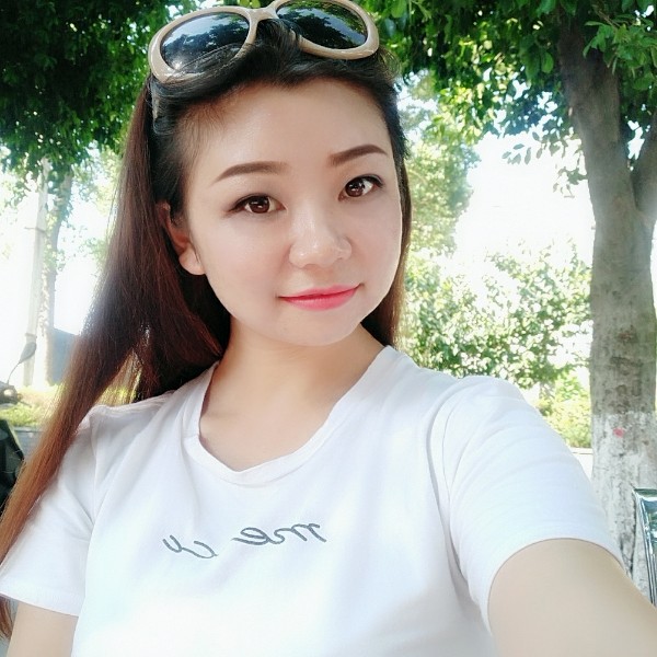 A猫猫的照片