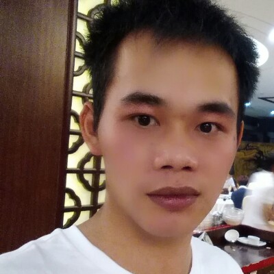 请叫我伟哥的照片