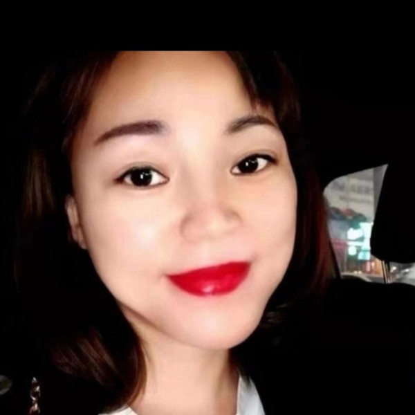 qq四月的照片