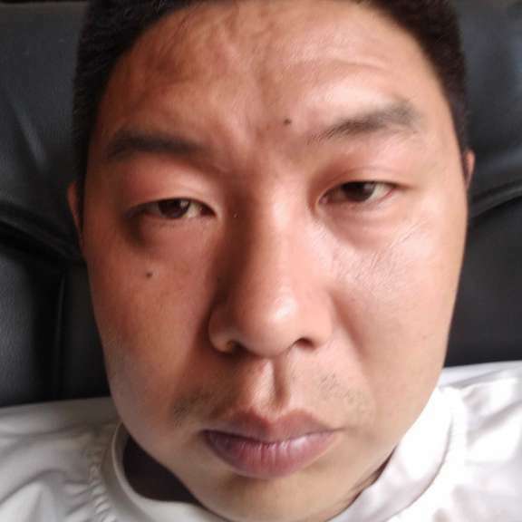 戒指等待开放的照片
