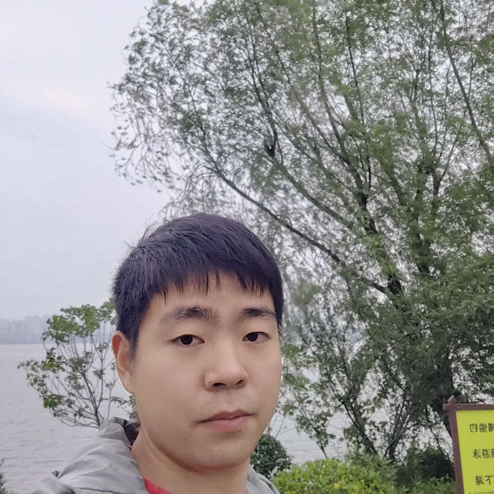 月球旅居的照片
