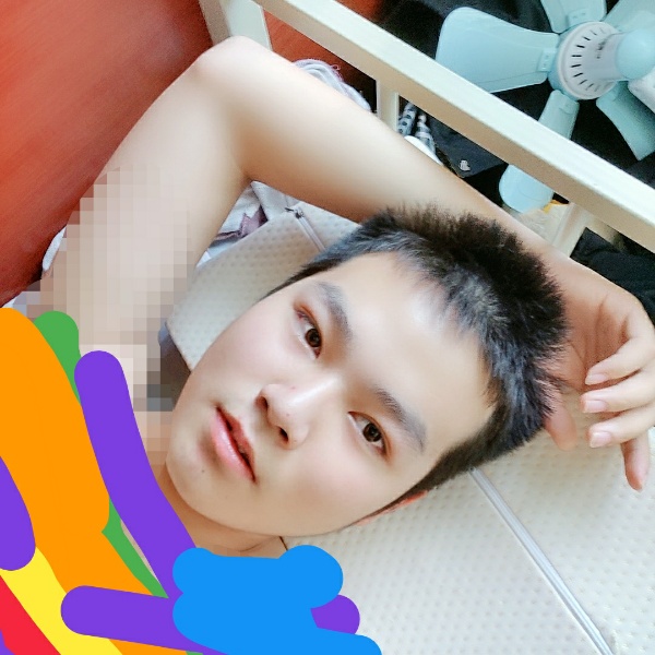认真蹁跹星月的照片