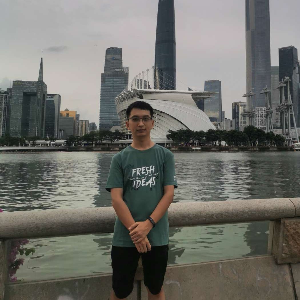 苗条蹙眉缥缈的照片