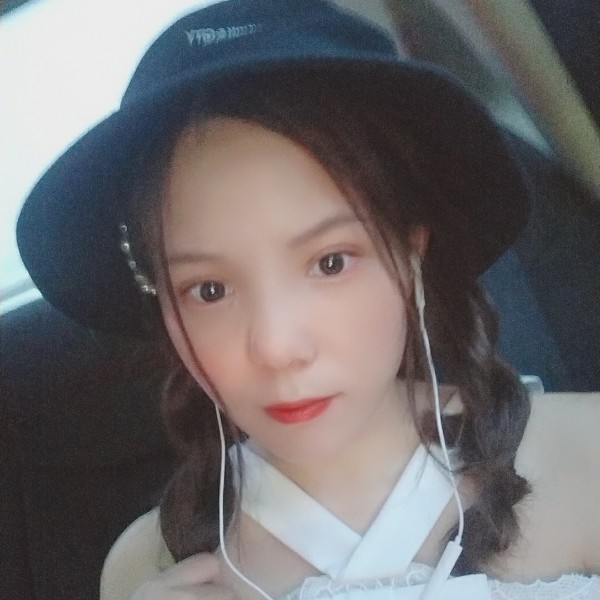 Zhang.24的照片