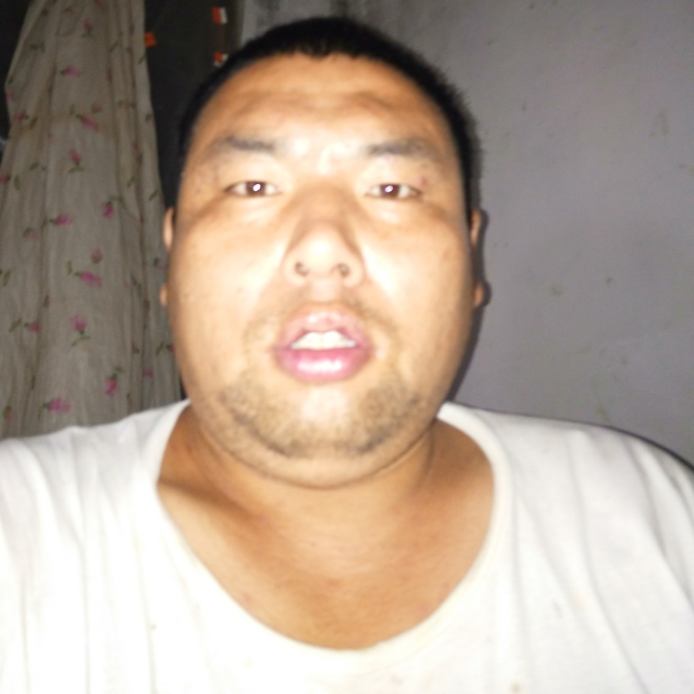 彪壮自行车的照片