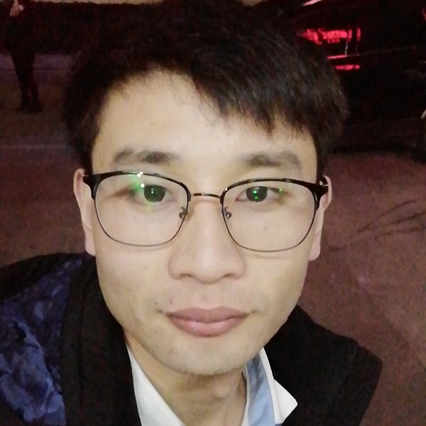 矮小青衣的照片