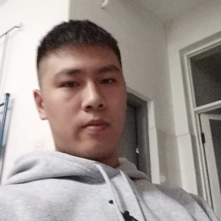 一米八三大高个的照片