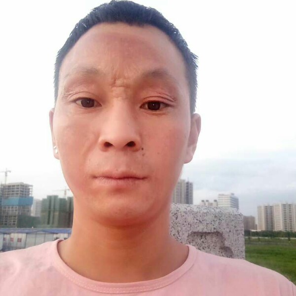绚烂机器猫的照片