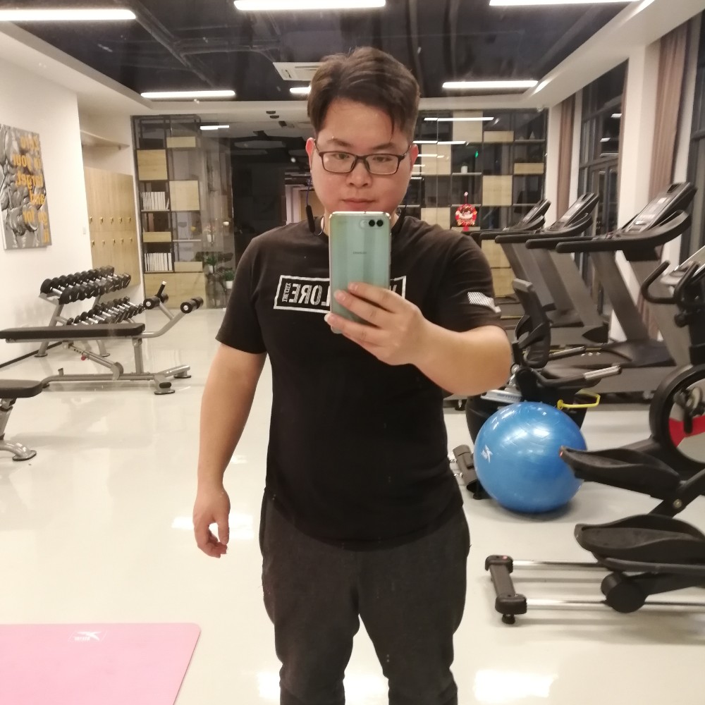 暧昧回首自行车的照片