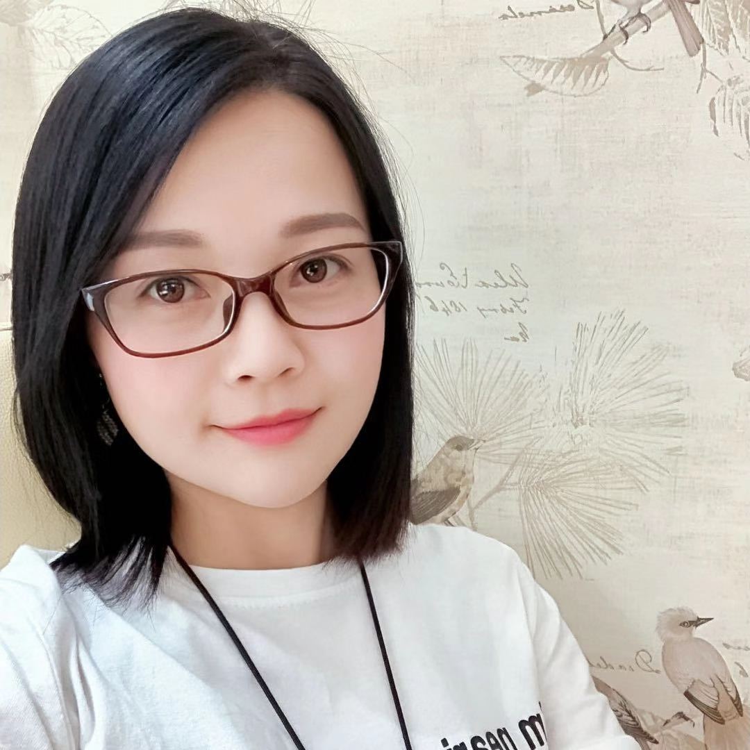 香氛笑欢呼的照片