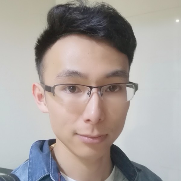 虚心苦恋身影的照片