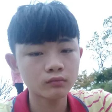 端庄缱绻的照片