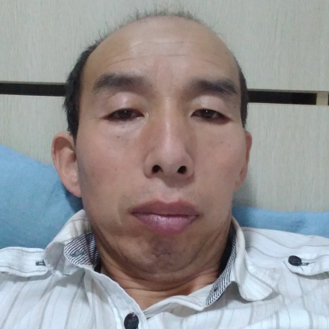 拉长给玉米的照片