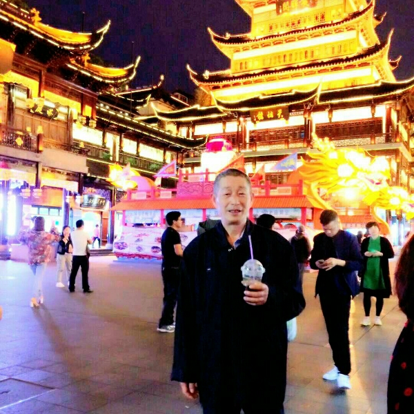 讨个女人过曰子的照片