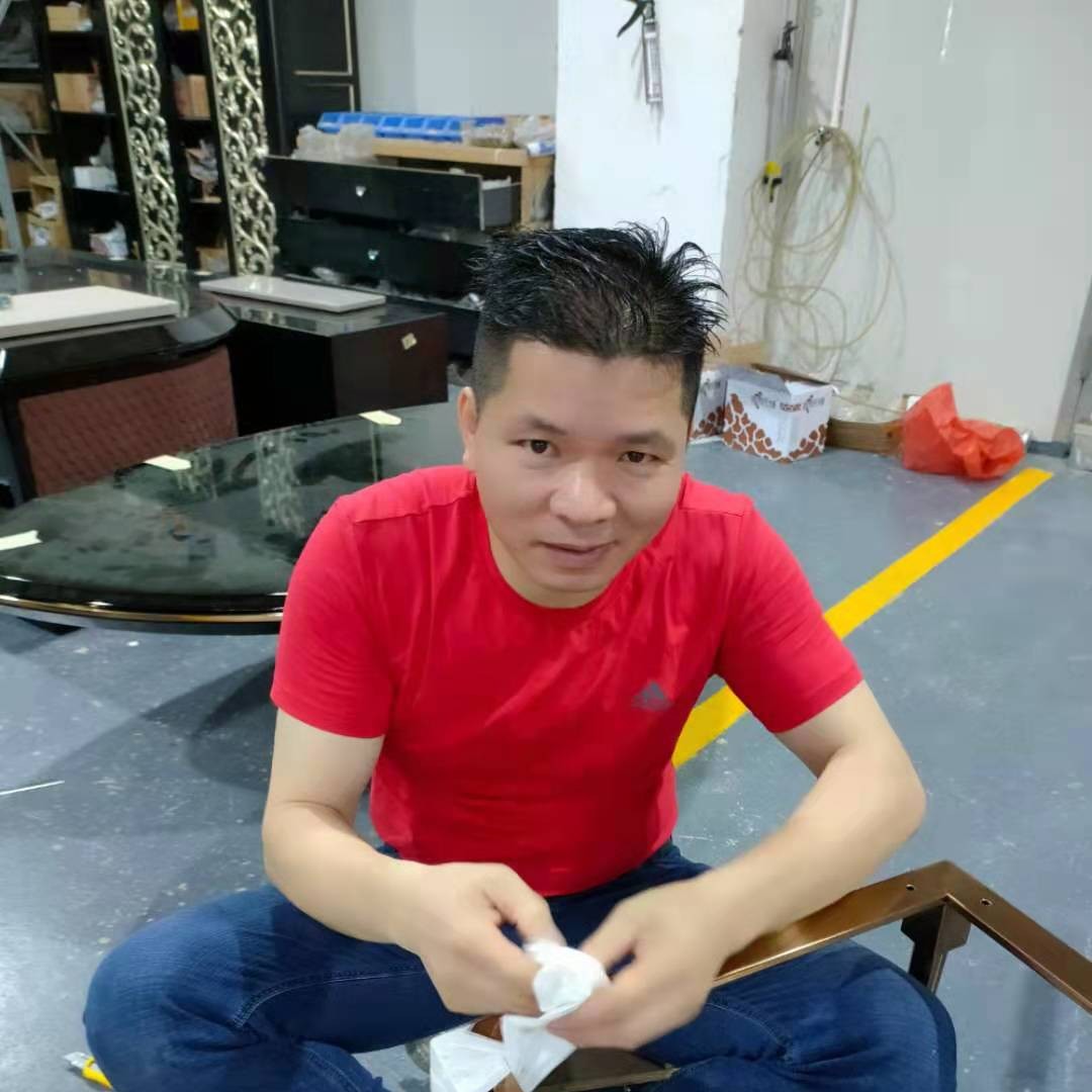 明亮口红的照片