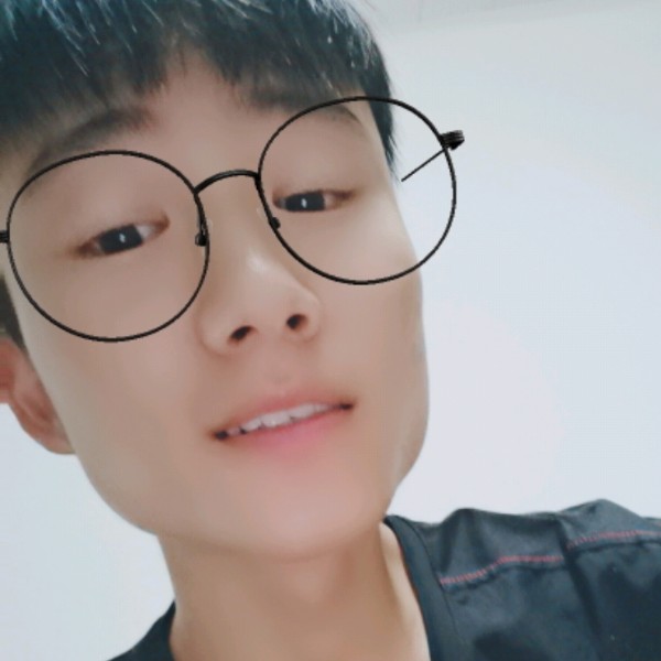 林陌言的照片