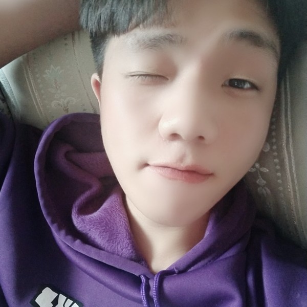 凡呀的照片