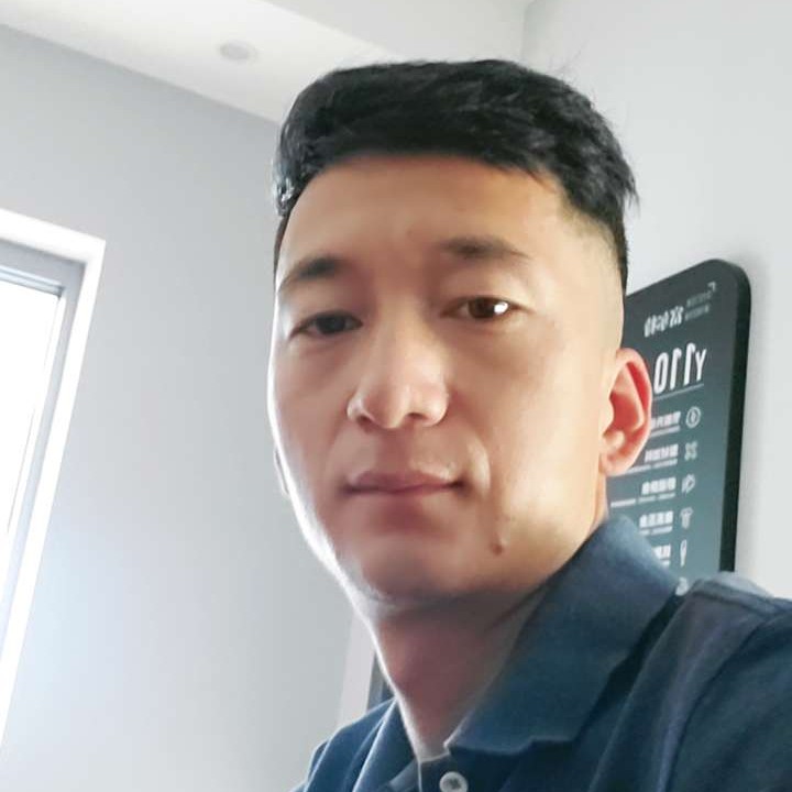 黛儿改变超级的照片
