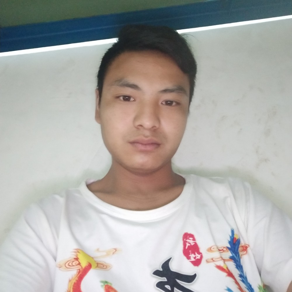 超短裙拿从容的照片