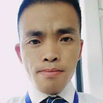 呆萌回眸西牛的照片