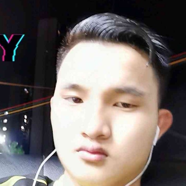 AAA风云变幻的照片