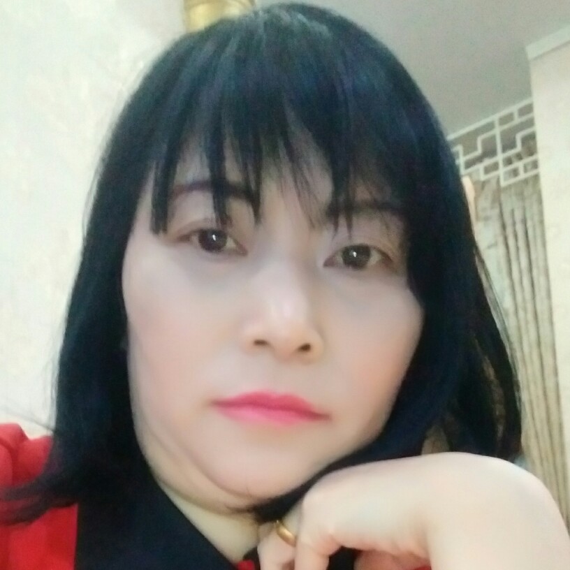 洛尘沉静懒女人的照片