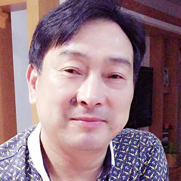 山水傲娇的照片