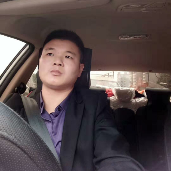 板栗的俊逸的照片