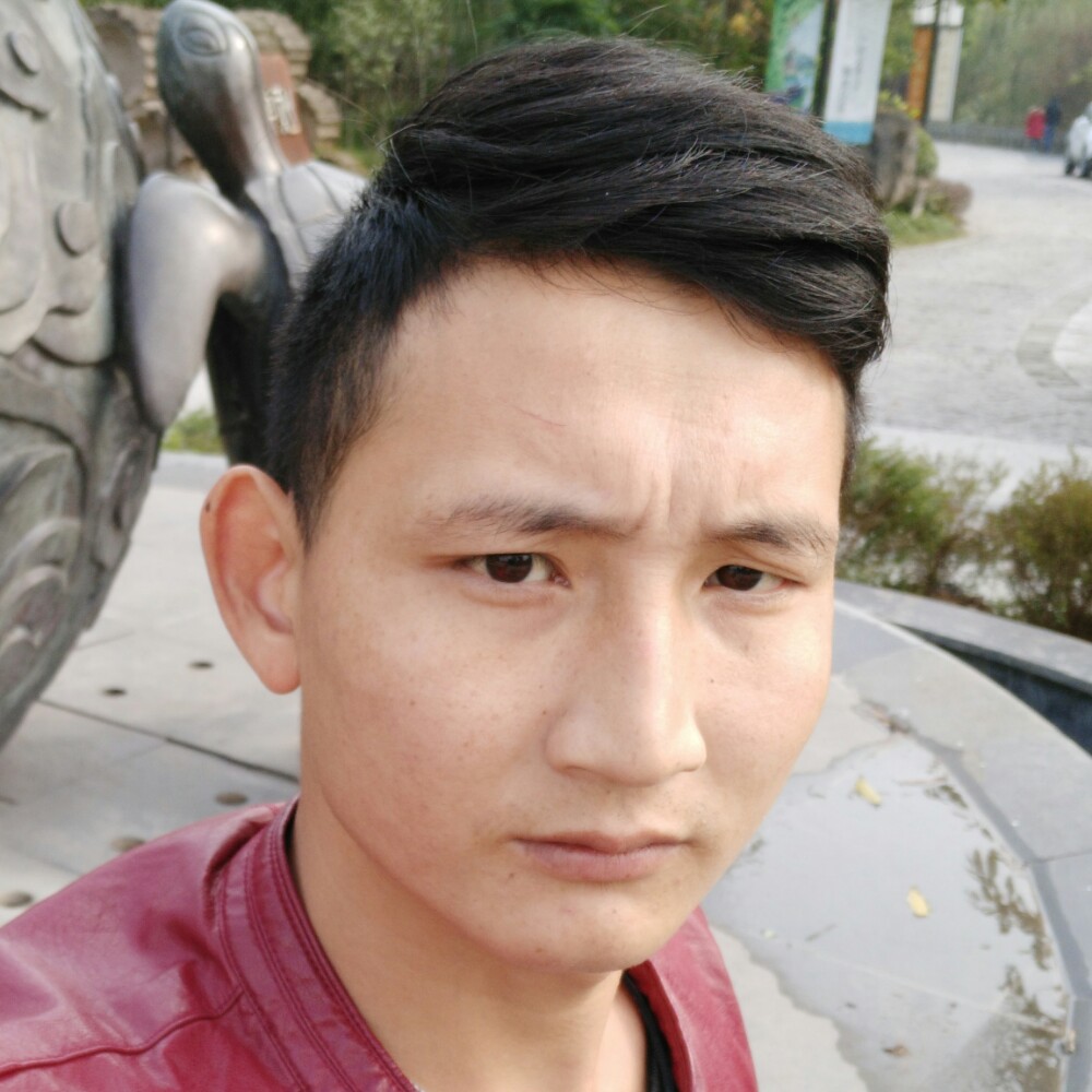 忧伤大白的照片