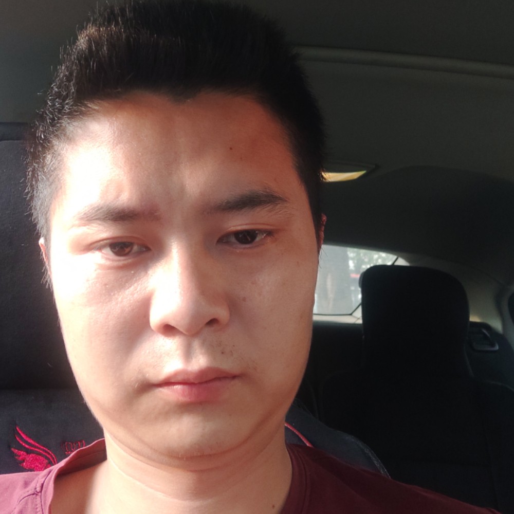 蜗牛深拥疯狂的照片