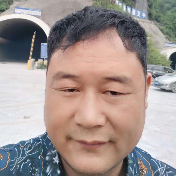 杨邦兴的照片