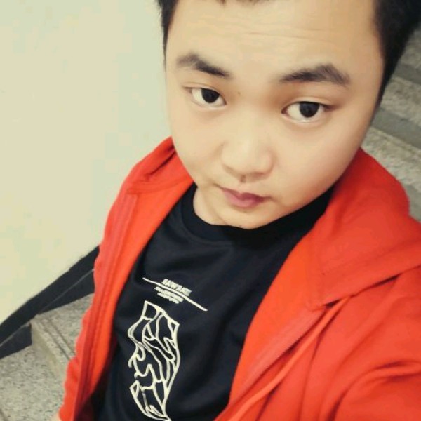 落后放弃背包的照片