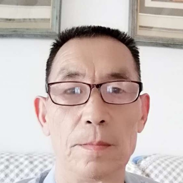 搞怪迎外套的照片